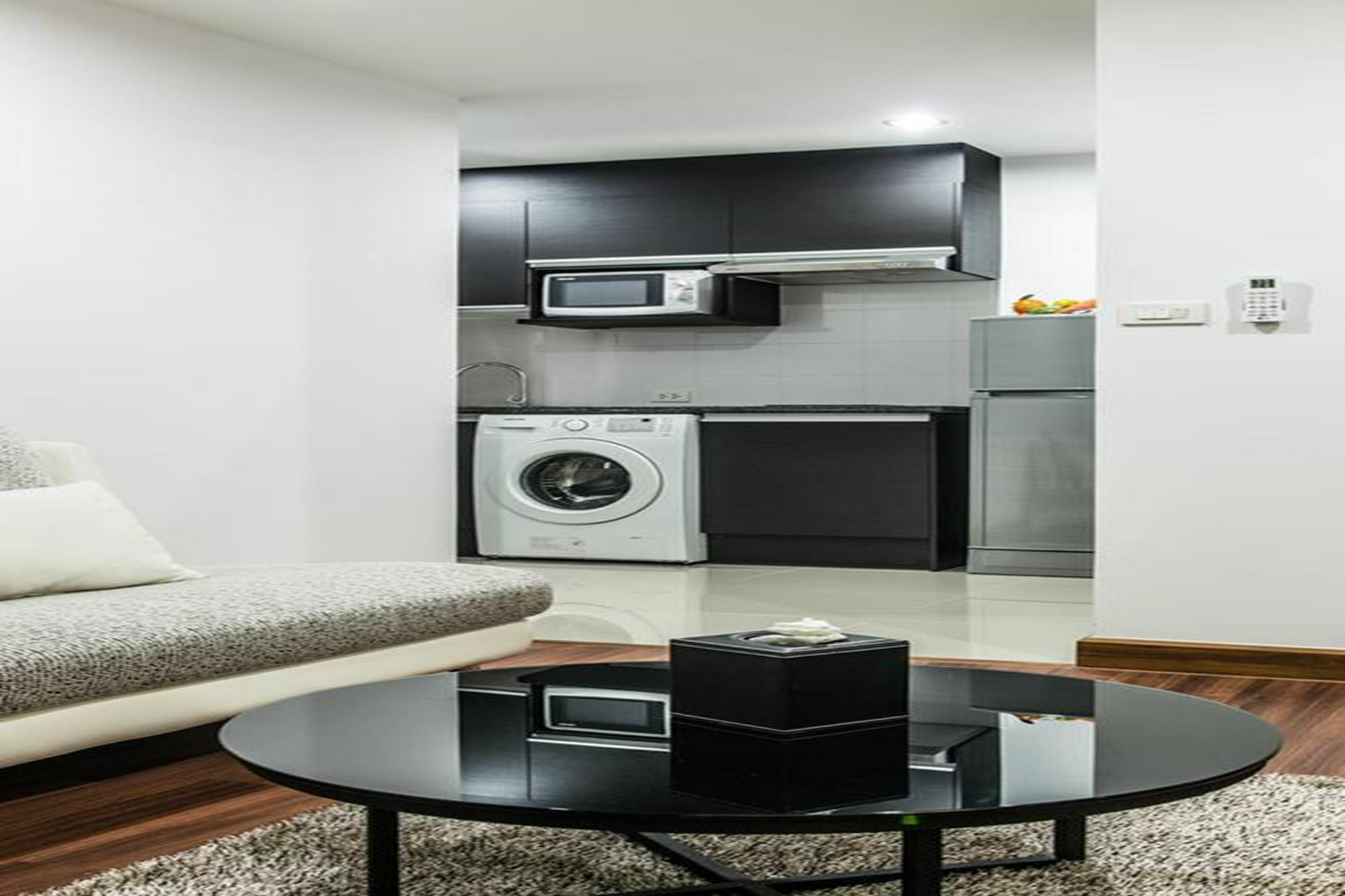 Winner Sriracha Serviced Apartment راشا سي المظهر الخارجي الصورة