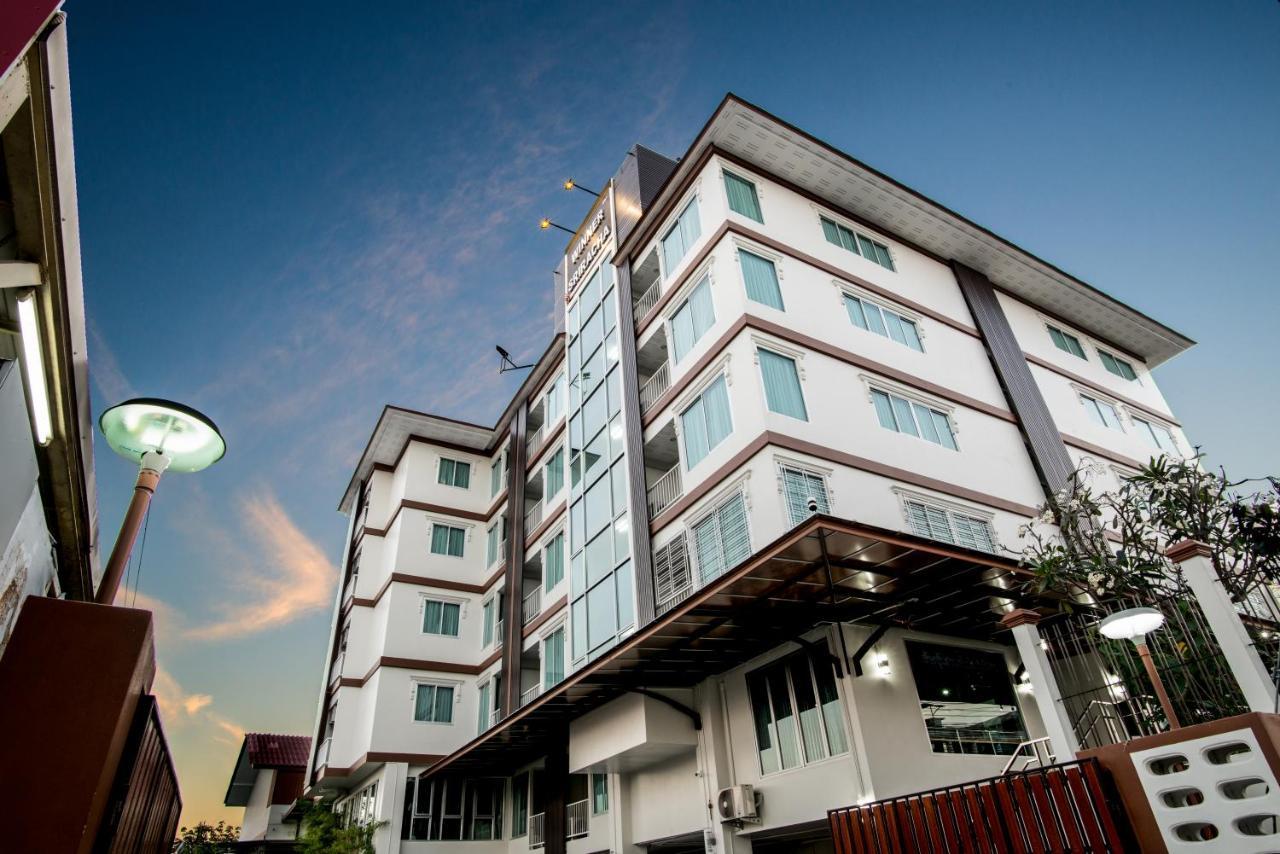 Winner Sriracha Serviced Apartment راشا سي المظهر الخارجي الصورة