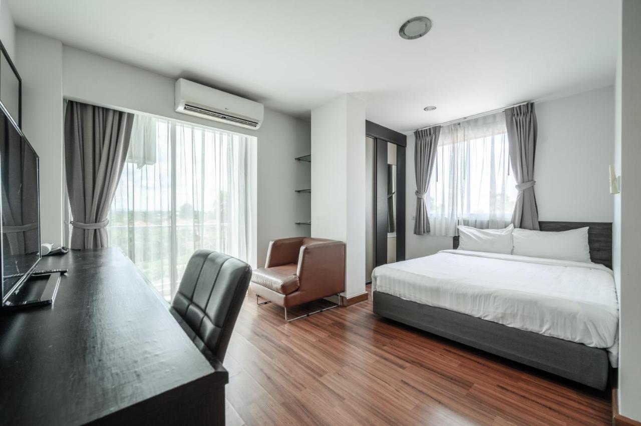 Winner Sriracha Serviced Apartment راشا سي المظهر الخارجي الصورة